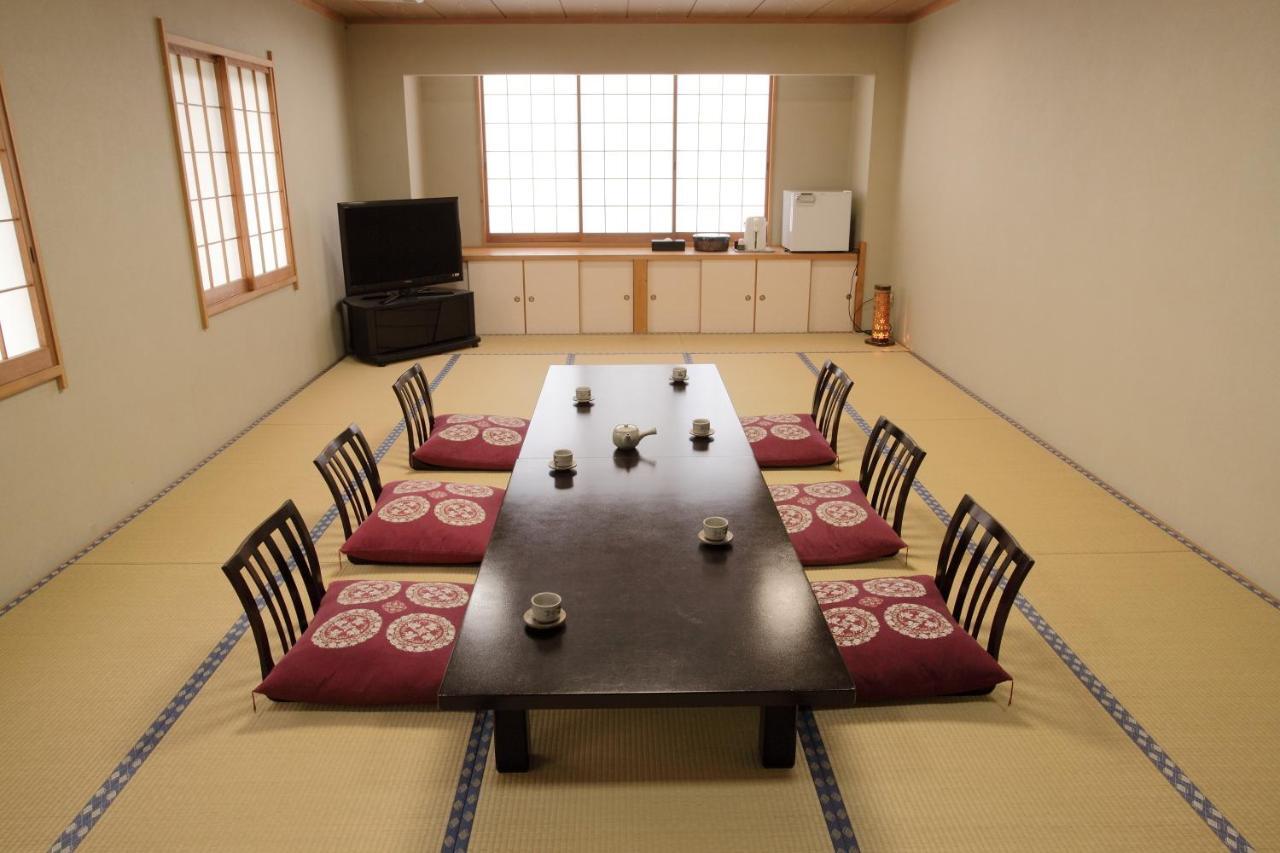 Hotel Sanazawa-No-Mori Numata  Pokoj fotografie